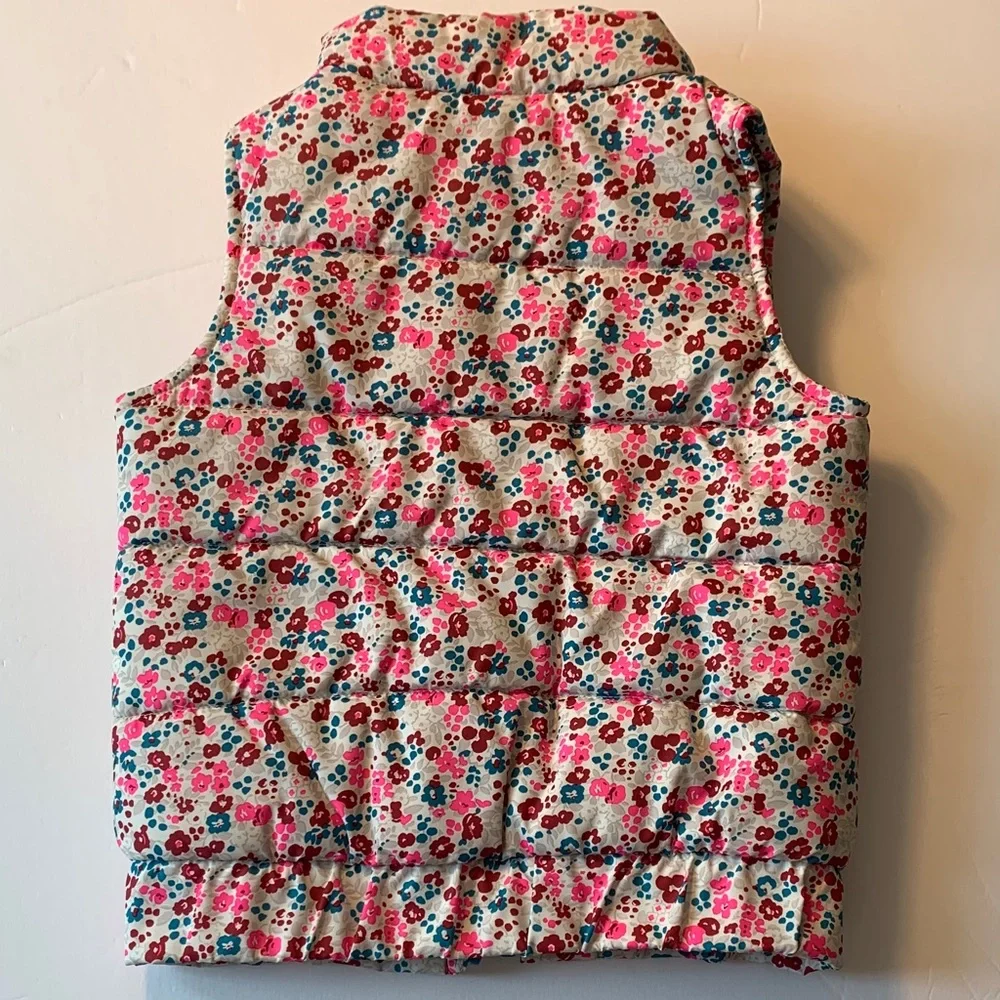 Genuine kids from Oshkosh 4T girls Floral Puffer Vest - Picture 6 of 6